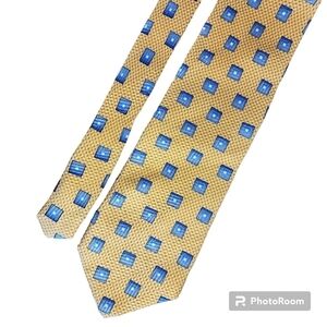 Rochester Mens Tie Yellow With Blue Squares 100% Silk